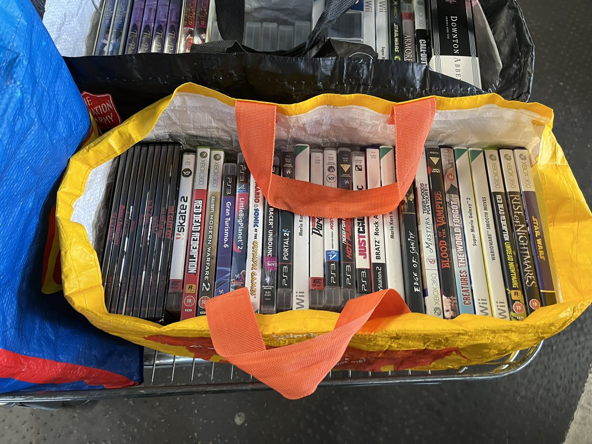 Scott’s Retro Collectables tweet media