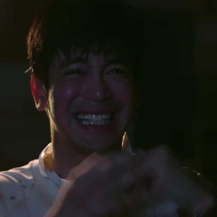 popoy__gonzales's tweet photo. in this scene joshua garcia displayed one of the rare school of acting techniques, the "iyak sabay tawa" acting technique! 🙌💯 

@iamjoshuagarcia 

#darna https://t.co/ANeGW2Se9j