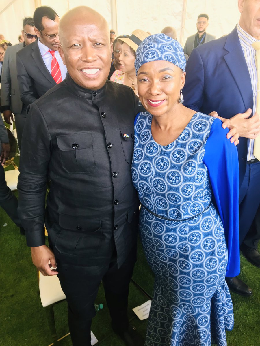 TsepangTsita's tweet photo. We’re happy @Julius_S_Malema graced the PM inauguration - him and all other dignitaries that witnessed the transition as our very own Rt. Hon. Prime Minister @MatekaneSam accepted the baton. Lesotho - the Mountain Kingdom 🇱🇸
#TransformLesotho https://t.co/36aSZx8wQF