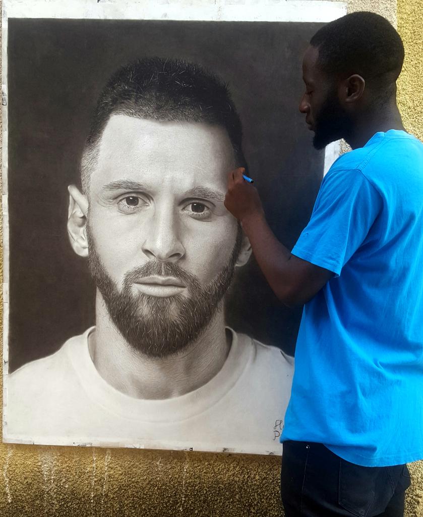 <a href="/FabrizioRomano/">Fabrizio Romano</a> While we're here, dash my art 1 retweet abeg ☝️🙏