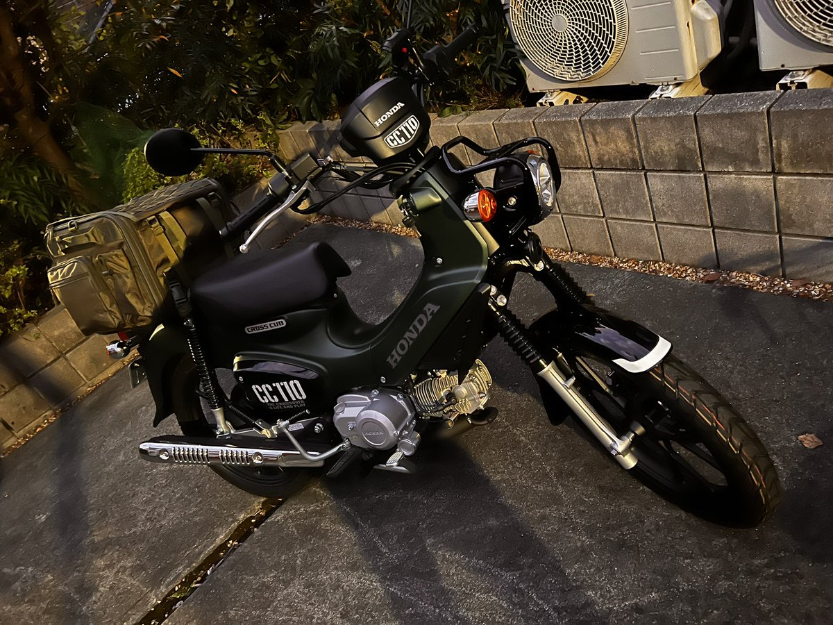 wuwta's tweet photo. バイク納車したンゴ🥹
明日どこ行こうかなぁ✨ https://t.co/X06TR0V9sv