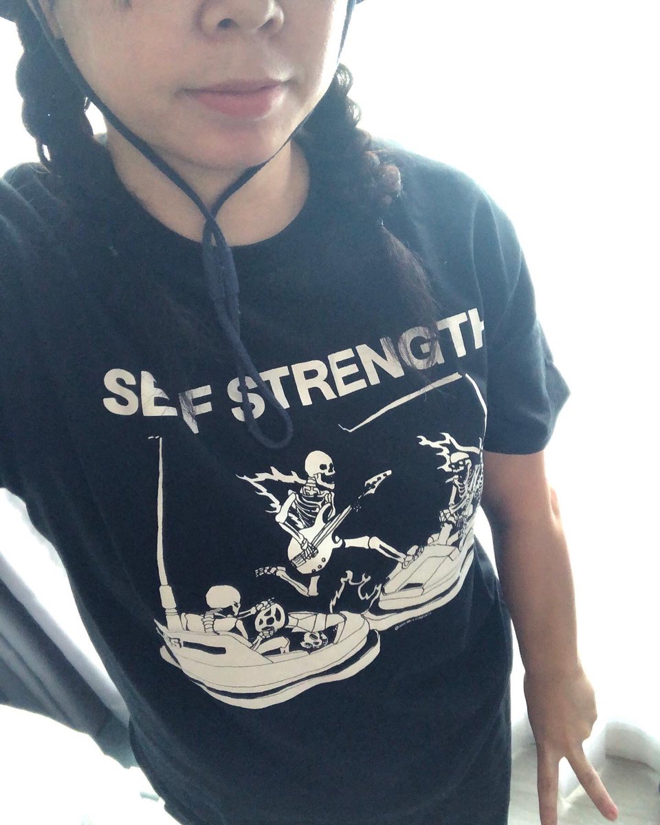 juri_miracle7's tweet photo. Dressed up by “self strength “,
Dressed up with “selfstrength”.
タイのお友達のバンド"Selfstrength"のグッズです。どうぞご贔屓に！

#selfstrength https://t.co/qjOVdsicrX