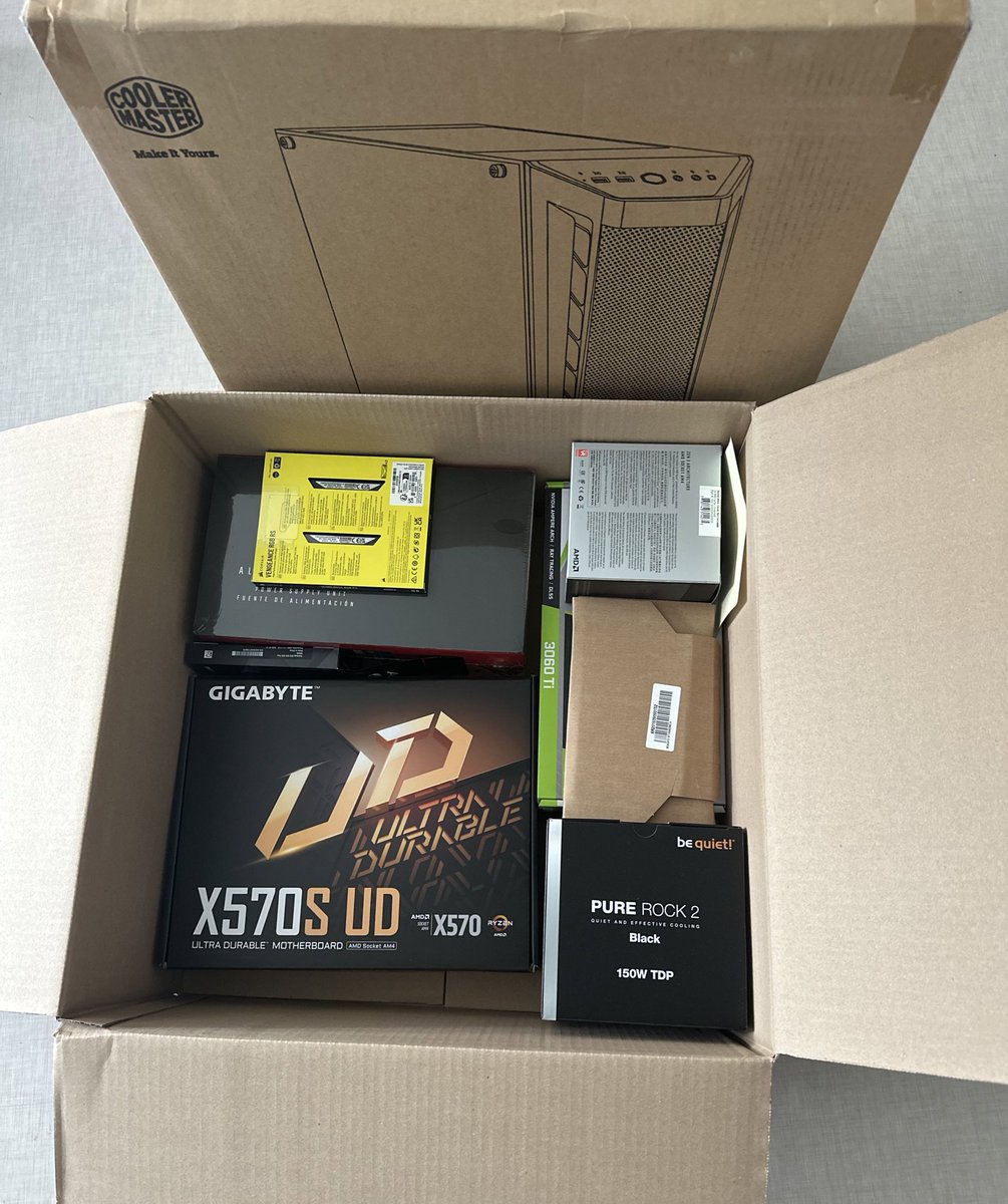 MaxiM974 tweet media