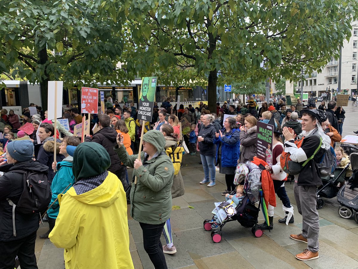 CMBoggiano's tweet photo. @PregnantScrewed #Manchester @Joeli_Brearley @wepmanchester https://t.co/MgkDlffJuh