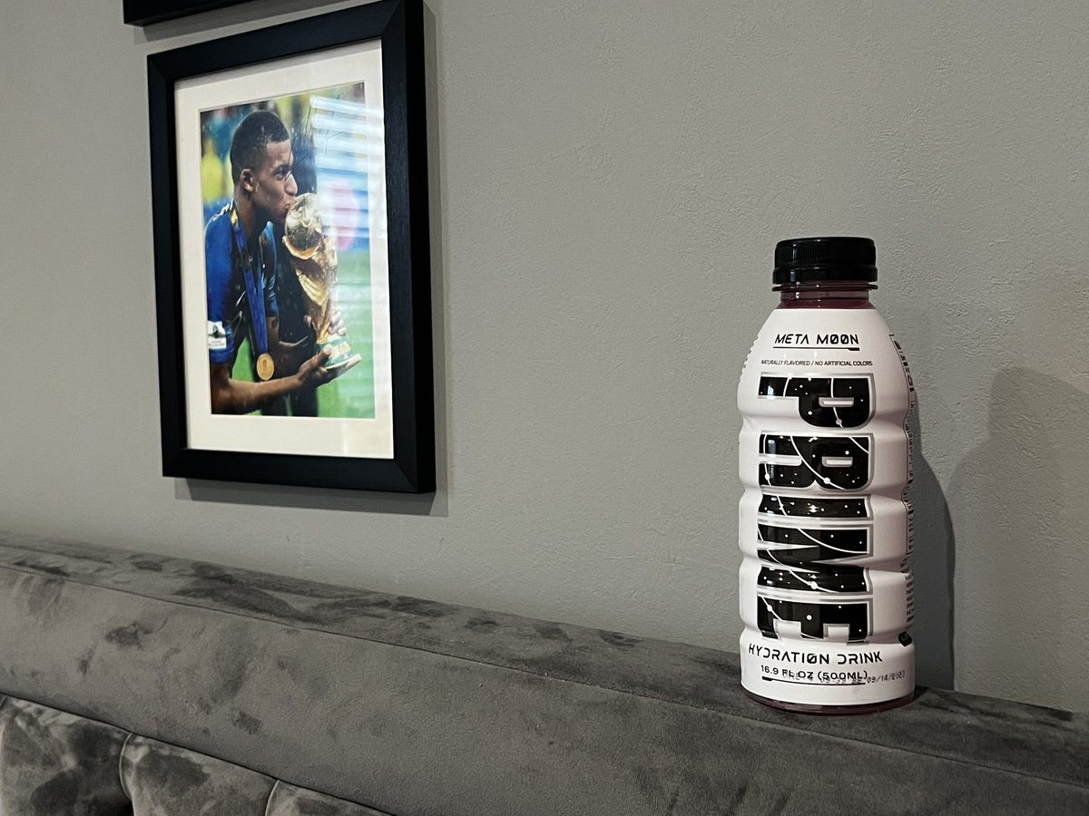 FREE PRIME DRINKS..

vm.tiktok.com/ZMFSXXkQS/