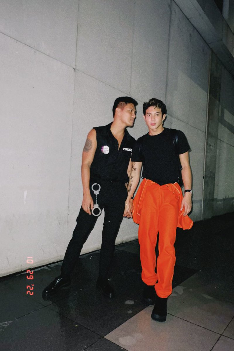 sevenbarretto's tweet photo. Caught U 🖤🧡
@akosikengago https://t.co/N0cKWiqdSL