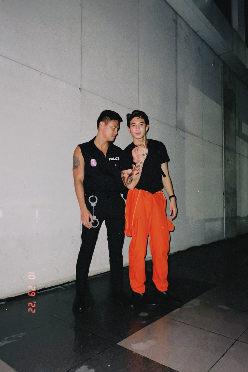sevenbarretto's tweet photo. Caught U 🖤🧡
@akosikengago https://t.co/N0cKWiqdSL