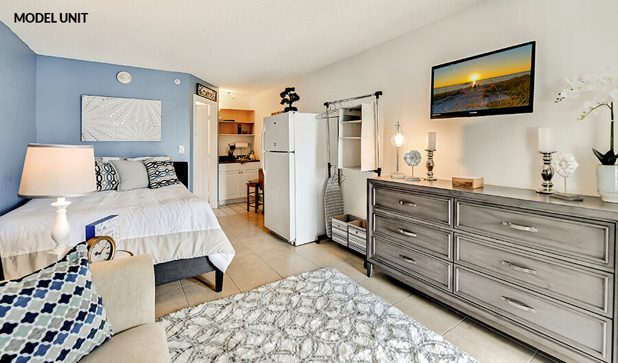 Robin's Apartments is a friendly, safe and affordable property in the heart of Bradenton, Florida - conveniently located right on a public bus route. These studio efficiency apartments start at $800/month. 
onestophousing.com/robins-apartme…
#OneStopHousing #OSH #FloridaAffordableHousing