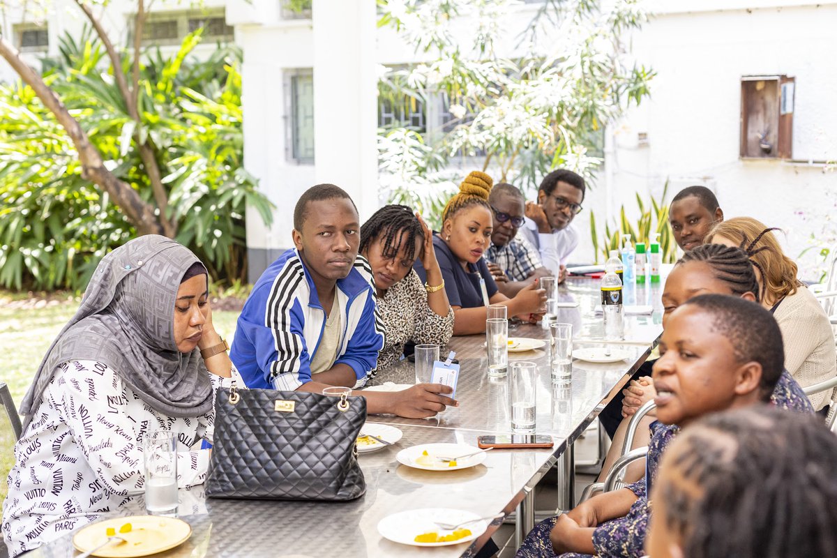 JamiiMedia's tweet photo. While in Dar es Salaam, our participants had an opportunity to visit the Embassy of Switzerland in Tanzania. @SwissDevCoop supports the Digital Media Innovation Program. #OnlineMediaTanzania #DMIP https://t.co/NehR7vTPwS