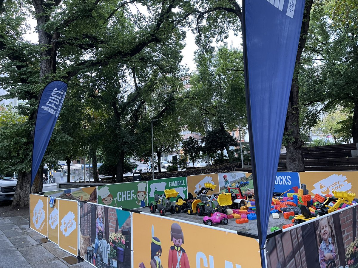 Completado el montaje os esperamos en el CALLOWEEN en el Campo da Leña (Plaza de España)