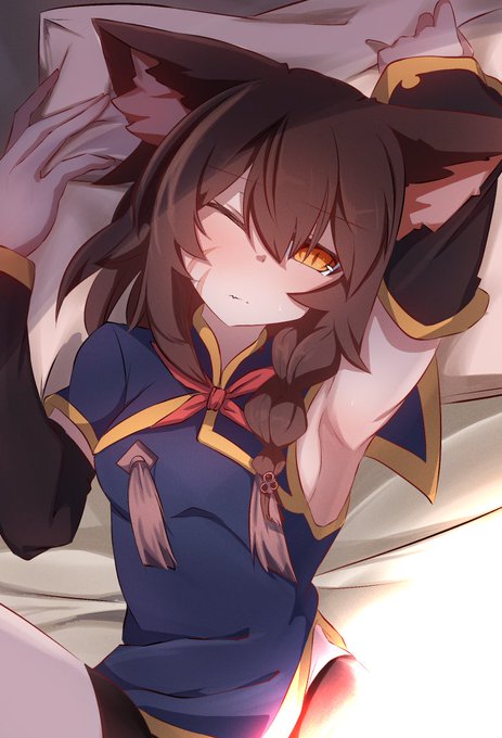 ほぼ毎日うちの子
421枚目 千谷 魅入

これは寝顔を至近距離で撮影しようとしたら起きた時のやつ 