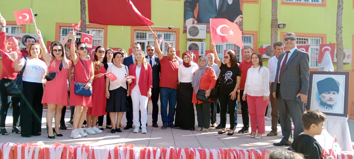 YanparMuhsin's tweet photo. 29 Ekim Cumhuriyet Bayramımız kutlu olsun. Başta Gazi Mustafa Kemal Atatürk ve tüm şehitlerimizi rahmetle anıyoruz.@tcmeb @MersinValiligi @ahpehlivan53 @MersinMEM @AdemKoca46 @toroslarmem @OguzhanTulucu @Yavuz_3833 https://t.co/vasAqn7Cel