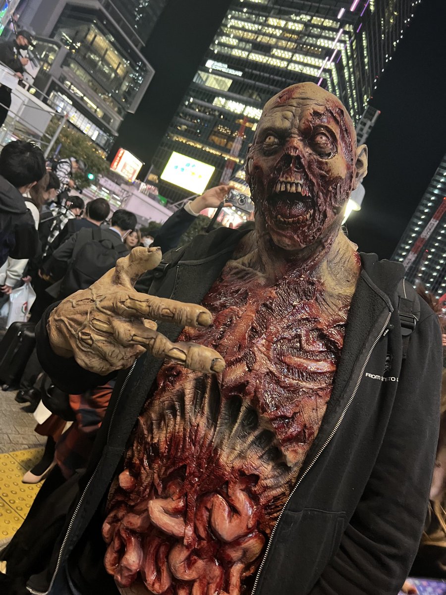 rockashackadat's tweet photo. 渋谷ハロウィン🎃🧟‍♀️👻 https://t.co/oJElgHJgpC