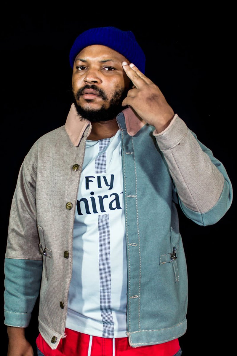 ufalme_'s tweet image. I'm a self taught designer and this is some of my work your support and retweets would be greatly appreciated 🙏😊
Minnie SAPS Jacob Zuma Mampintsha Amabutho Diddy Orlando Pirates Sir Trill John Maduka Hilux Sade #JhbPride #SandtonTerrorAttack #KingMisuzuluCoronation #SowetoDerby