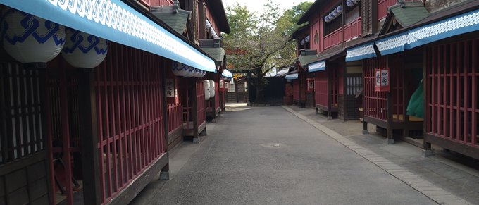 Wがナイトメアドーパントを追ってバイクで駆けたセットはこことは違う気がするけど似てるので一応撮ってみました。一部一体が改装中?だったので無くなってしまったのかも。