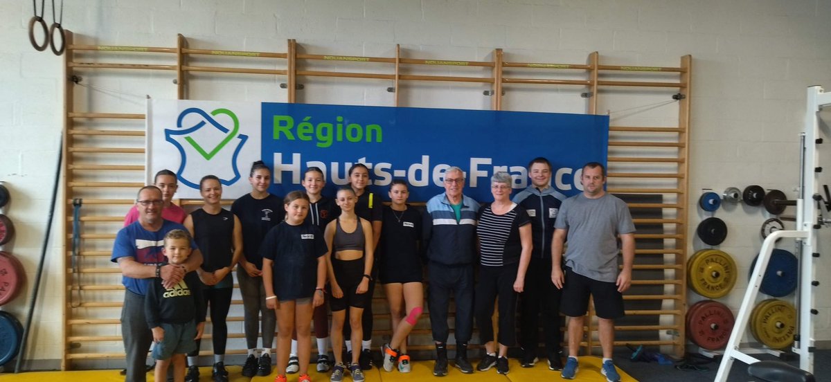 GTEMPREMANT's tweet photo. 👍 Bravo au #CHCD #Comines d’avoir accueilli en stage de mercredi à vendredi des jeunes de la Région @hautsdefrance. 🏋️‍♀️ https://t.co/VJ83qobBzp