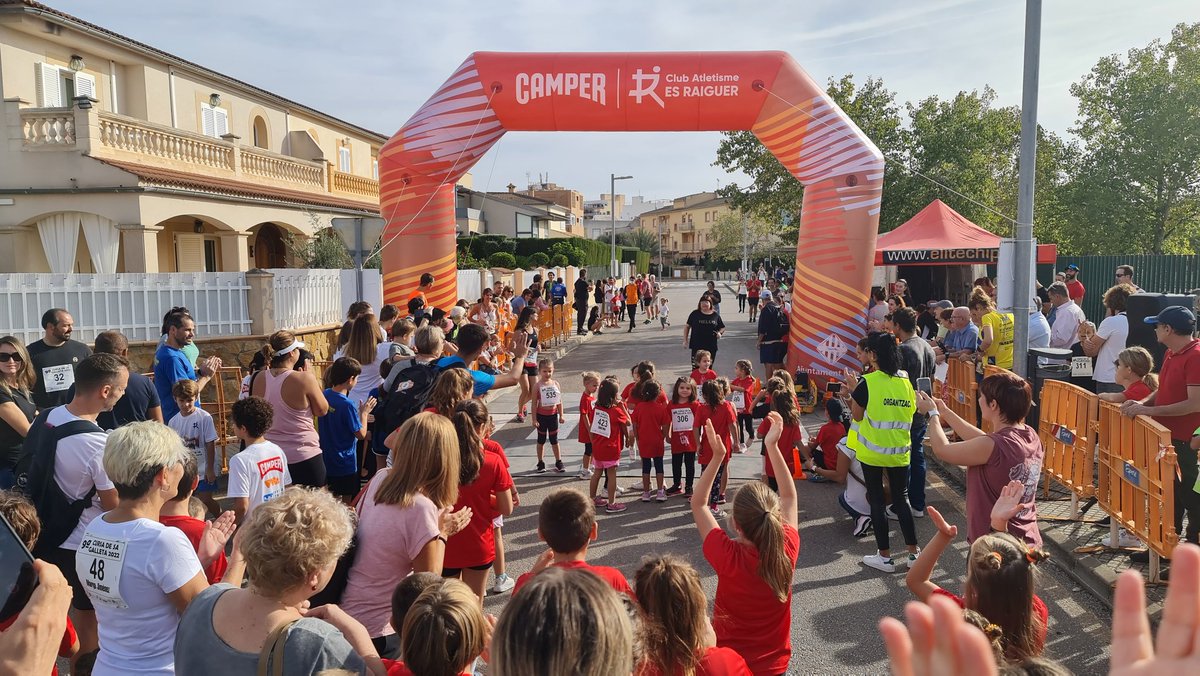 Virgilio_Moreno's tweet photo. Encetam la 2a Fira a @incaciutat! Vine a gaudir de #Creativissim a la @FabricaRamis i de totes les activitats de la fira de l'Oci i l'Esport. #OrgullInquer https://t.co/amgdwxTwKM