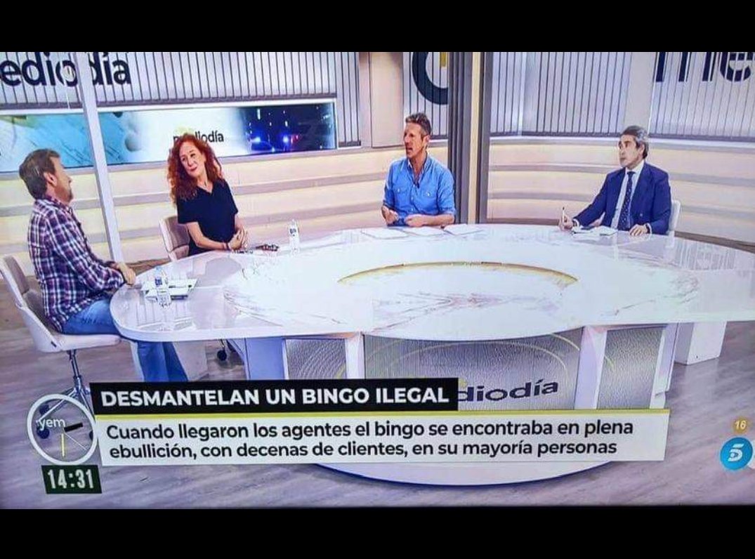 #Telecinco juntando palabras no tiene desperdicio. Igual hay que explicarles cómo juntarlas sin que sea un despropósito.