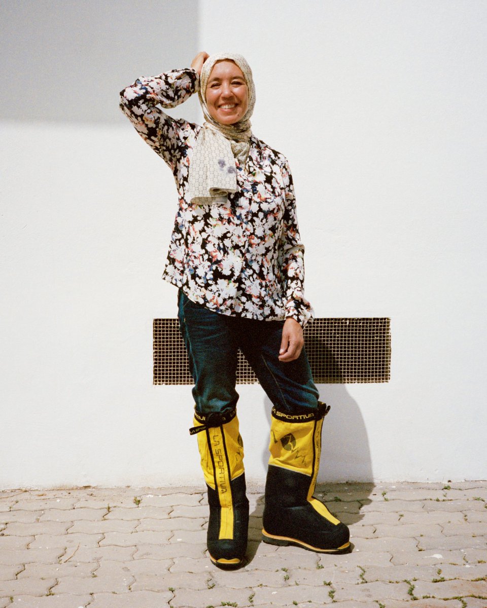 #BouchraBaibanou is the only North African to have conquered #MountEverest, the only Moroccan to have climbed to the highest peak of each of the seven continents. “The mountains belong to nobody; going there teaches us to have an open mind.”⁠ Read on in #TheGentlewoman. #TGW26