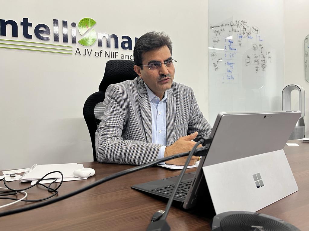 Intelli_Smart's tweet photo. Our town hall is an ongoing process designed to cut through rungs to connect the management and the people. It’s a platform to share queries, exchange views, and most importantly, better understand the organization.

#townhall https://t.co/arsxp40IQg