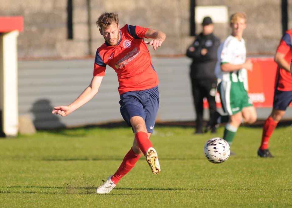 GAME DAY 

The boys are at home in the league again today, hoping to build on last weeks first win of the season.

🆚 <a href="/PeliRangers/">Pelican Rangers AFC</a> 
🏟️ Burton Agnes Playing Field
🕑 2pm KO
 
#UTG 🔵🔴