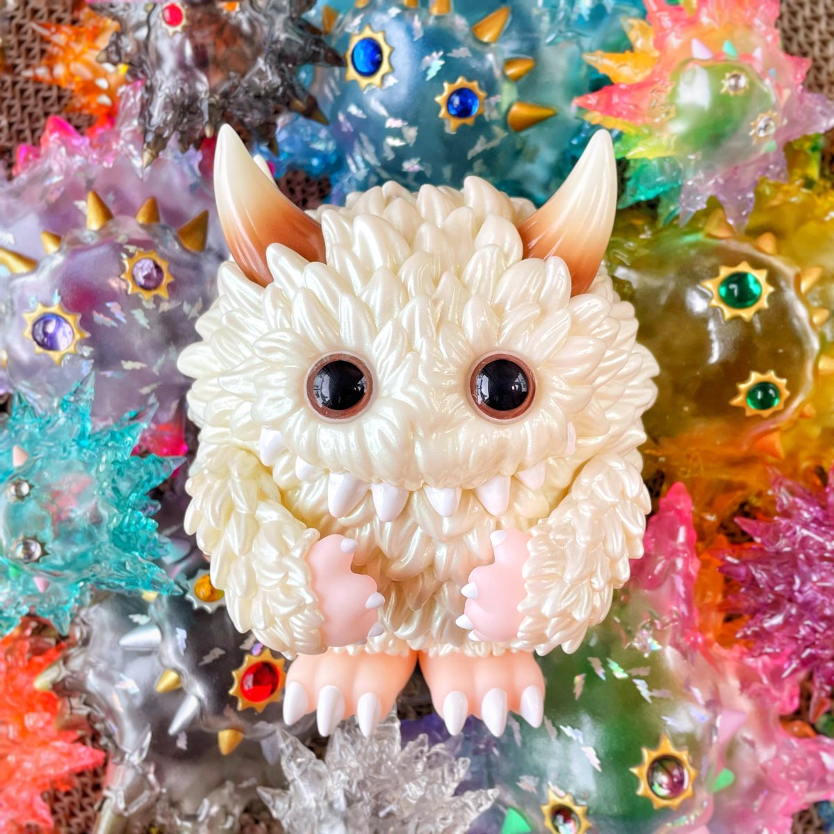 wilson1980's tweet photo. ⚡️💟⚡️
Thank you 😊 @INSTINCTOY
#kaiju #sofubi #sofvi #sofubitoys #designertoys #arttoy #toys #instinctoy_hiroto_ohkubo #instinctoyshock #monster #popmart #softvinyl #softtoys #ソフビ #MYINSTINCTOYCOLLECTION #THUNDERLIQUID #大久保博人 #INSTINCTOY #怪獣 #monsterfluffy https://t.co/84wI0PhqY8