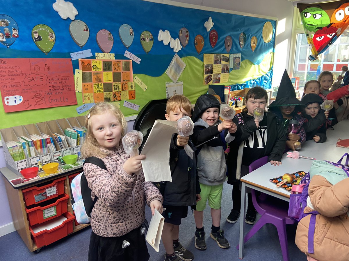 Gillian Penman tweet media