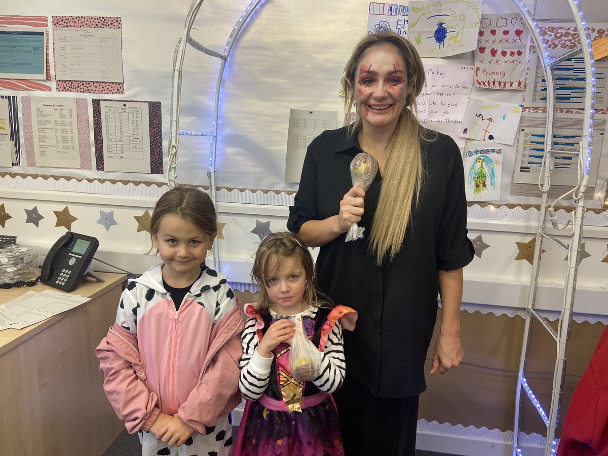 Gillian Penman tweet media