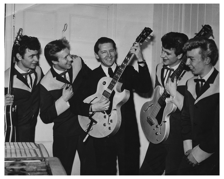JoeMeekSociety's tweet photo. RIP Jerry Lee Lewis, one of Chas Hodges' idols, pictured Joe Meek's houseband The Outlaws backing JLL in UK, Wallington in May 1963. https://t.co/Jd7InZjA2o