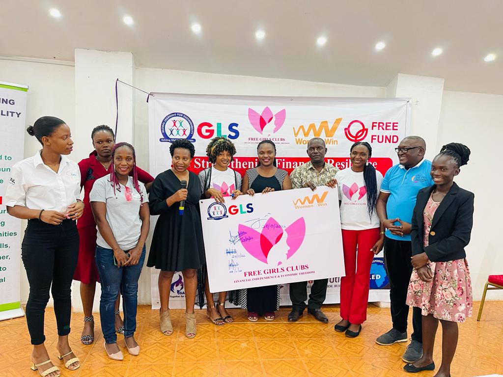 HarrietGoodness's tweet photo. During the launch of #FREE Girls clubs by @GlobalLUg  @faithlumomya  shared how unpaidcare work dominantly done by girls and women impacts their financial independence &amp; economic freedoms.  @hey_uganda @yep_wep2021 @ArinanyeRitah @OxfaminUganda @Prideug @GAFIUg. @HGimbo @rkagoiy https://t.co/LxlfCxPWmv