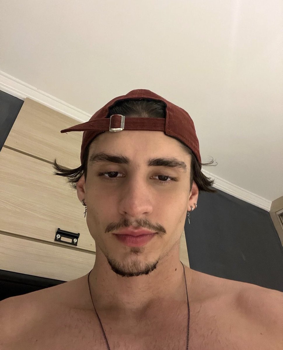 ㅤ 

ㅤ                 𝗜𝗡𝗦𝗧𝗔𝗚𝗥𝗔𝗠   𝗦𝗧𝗢𝗥𝗜𝗘𝗦

                                Boa tarde.

                   ≡     ⌕       ⊞      ♡       ○