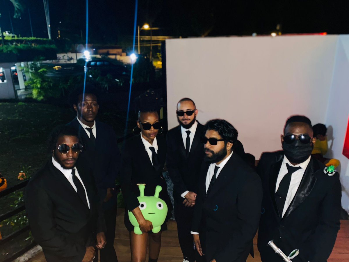 Kaliipso_'s tweet photo. Galaxy Defenders๐ถ
#MIB
@houseofpartytt
#boosandbooze https://t.co/6LjYDYFxqq