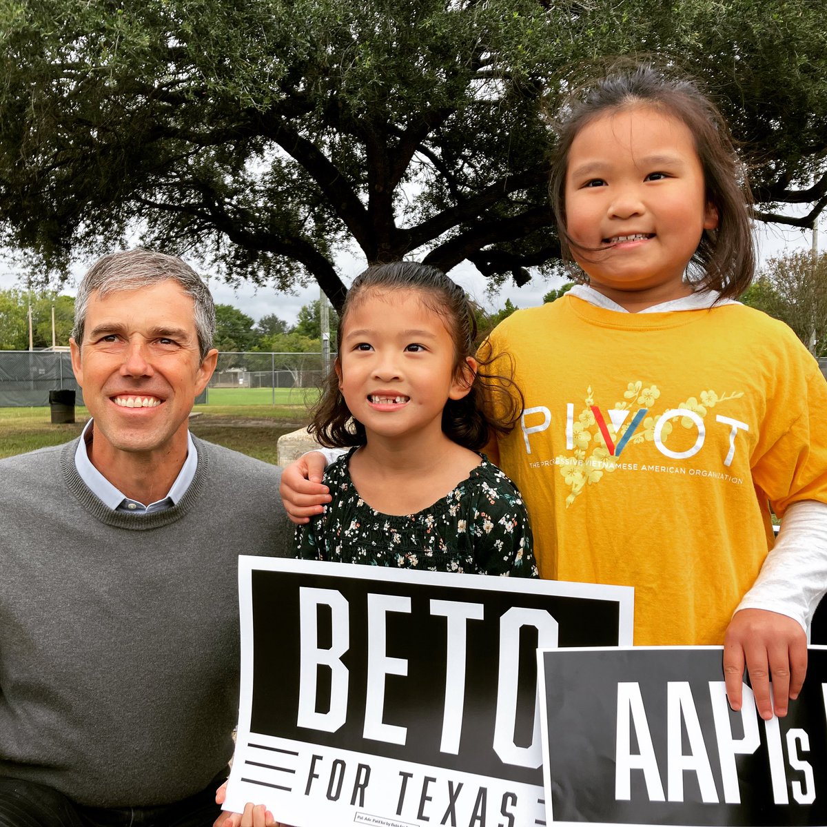 BetoORourke's tweet photo. Voting today for our kids in Houston and across Texas. https://t.co/SDYdaF1UW3