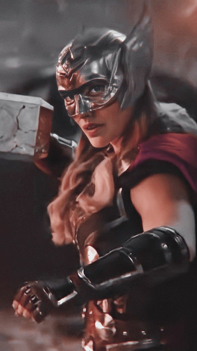 DineshHollywood's tweet photo. The Mighty Thor ⚡
Natalie Portman ❤️
Jane foster (Scientist)
#Thor #themightythor #thorloveandthunder #NataliePortman #janefoster #Marvel #thunderstorms #FAST #she #power #hamner #Hollywood #beautiful #girl https://t.co/z3F8tulN0l