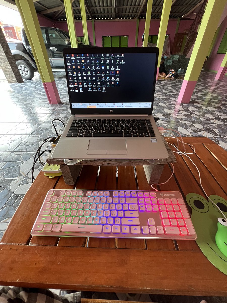PiMMi34's tweet photo. ทำงานได้สบายๆๆ #บ้านโคกโก
#True4G https://t.co/gUhiFY14Wh