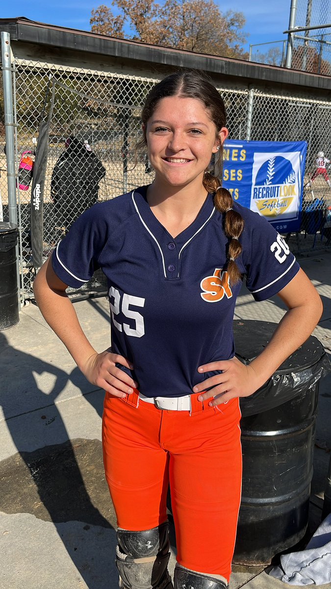 Act like you’ve been there! Sidekicks catcher Taylor Damme c/o 2024 just crushed a HR that easily travelled the furthest of the tournament. She then jogged the bases like she’d done it hundreds of times! <a href="/RecruitLook/">Athletic Recruiting</a> #rlsoftball <a href="/DammeTaylor/">Taylor Damme</a>