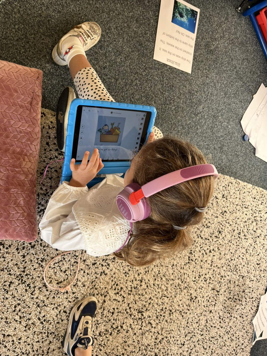 Using <a href="/Seesaw/">Seesaw</a> to share Ss growth in reading decodable texts. Parents loved hearing their child’s confidence in reading and seeing the phonics knowledge that has built over the last 2 months!