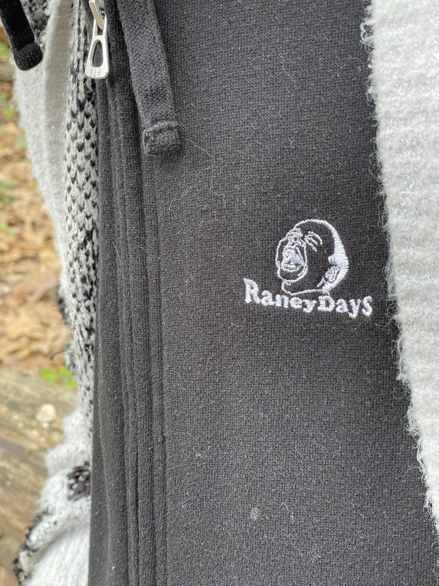 ComedianTyRaney's tweet photo. Good Morning!!! #merch #branding #logo #tyraney #raneydays https://t.co/QCRoTSsLW5