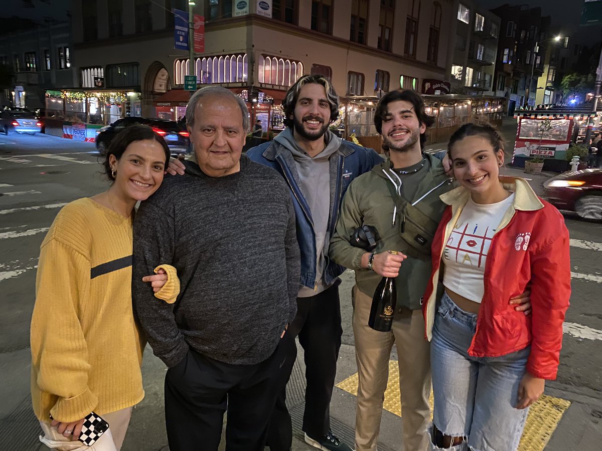 CapriceIeyoub's tweet photo. A good fall break is one that will carry you until Christmas🧡 https://t.co/nQuxAGD6ol
