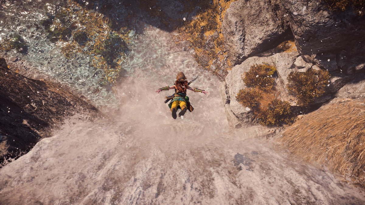 DesertFlamee's tweet photo. A moment to view glory #Redbullcapturepointuk #contest #PS5Share, #HorizonForbiddenWest https://t.co/rtWq3NqPQp