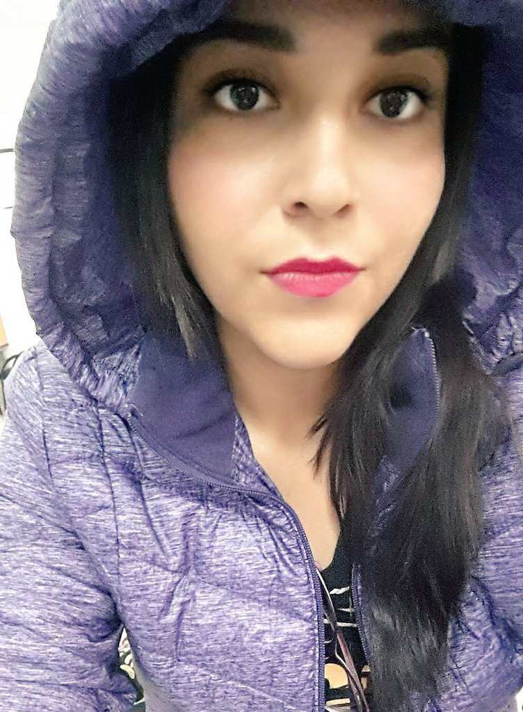 carolinitap96's tweet photo. Alguien como tú, fácil se olvida, no vuelvo a caer https://t.co/u2UoJ2N24p