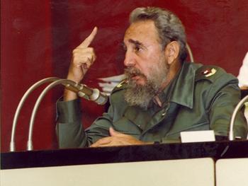 #FidelPorSiempre: Todo está en nosotros, en nuestra capacidad de luchar, en nuestra capacidad de resistir, en nuestra capacidad de hacer mejor las cosas. ¡Está en nosotros la victoria! (29/10/1992)
