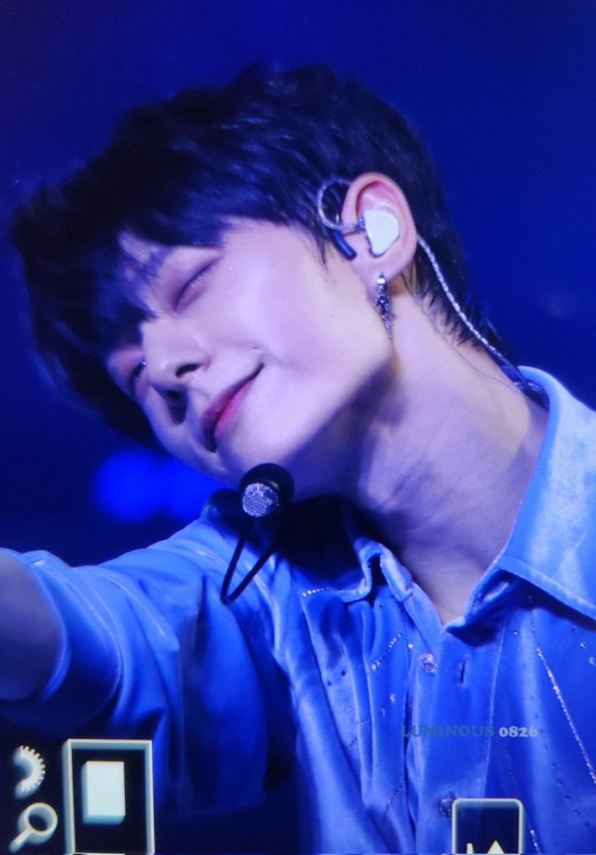 luminous0826's tweet photo. 221029

#환웅 #HWANWOONG #원어스 #ONEUS #ファヌン https://t.co/Tp4ibqYvRs
