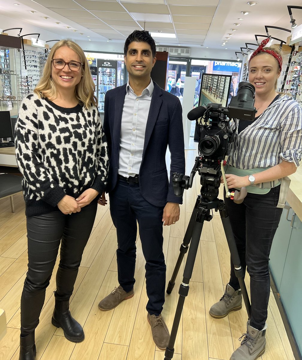 OpticiansScott's tweet image. Today one of our customers asked if they could bring a film crew, it was great fun - watch this space as we hit the big time ! 🤓 #lights #camera #action