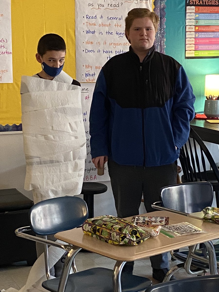 Such a fun day celebrating Skyview Strong and fall parties!  Thank you to Mrs. Cagliola and all of the parent volunteers for your time 💚🤍🖤 #SkyviewStrong <a href="/MethactonEA/">Methacton Teachers</a> <a href="/Methacton/">Methacton Schools</a> <a href="/skyview_msd/">Skyview Upper El</a>