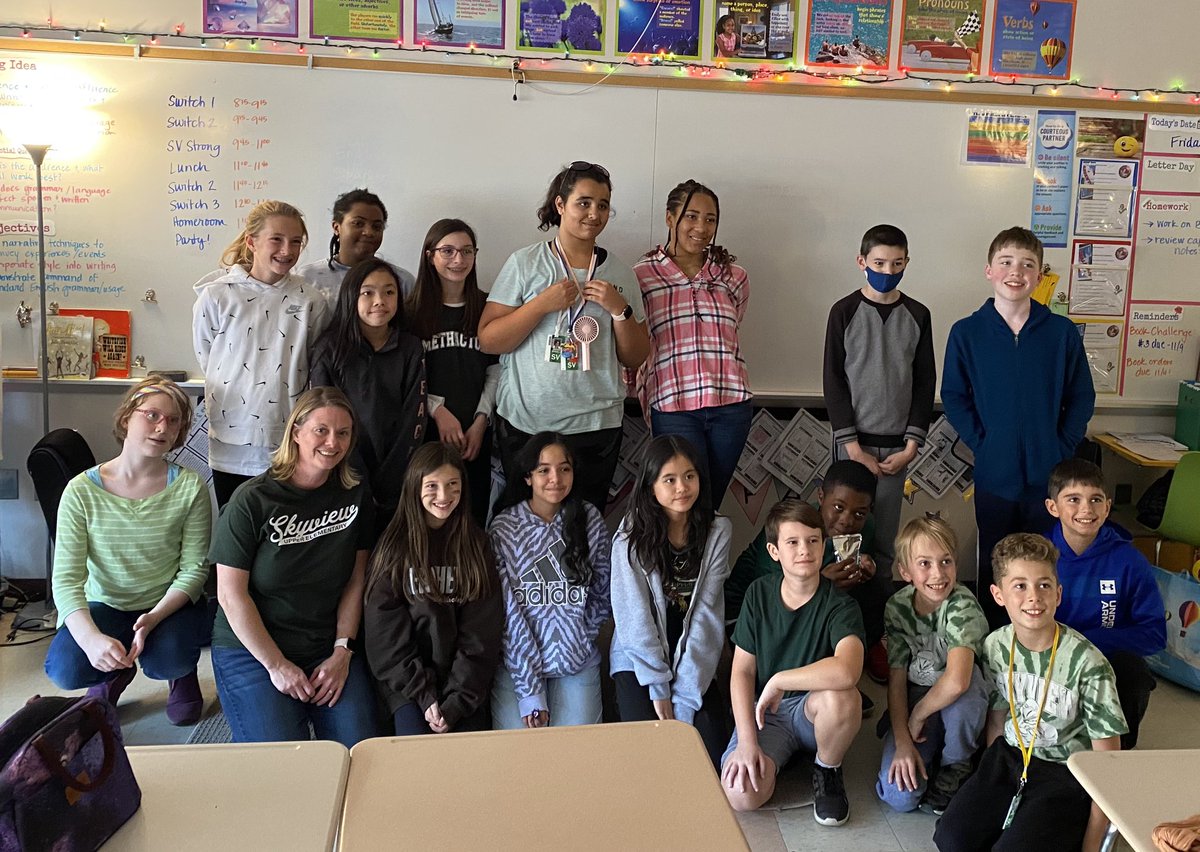 Frannie0714's tweet photo. Such a fun day celebrating Skyview Strong and fall parties!  Thank you to Mrs. Cagliola and all of the parent volunteers for your time 💚🤍🖤 #SkyviewStrong @MethactonEA @Methacton @skyview_msd https://t.co/qryw65vnjY