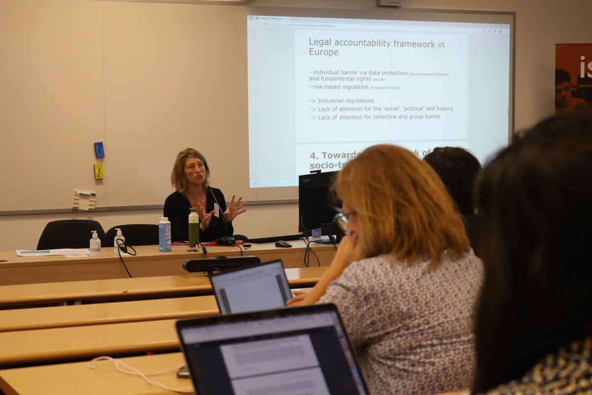 IstcLille's tweet photo. @rosamunde_vb est venue assurer la conférence plénière : "Big Data Profiling and Socio-Technical Harms" ! #bigdata22 @mghssmi @PerezLagosC https://t.co/rBWh1w3Rub