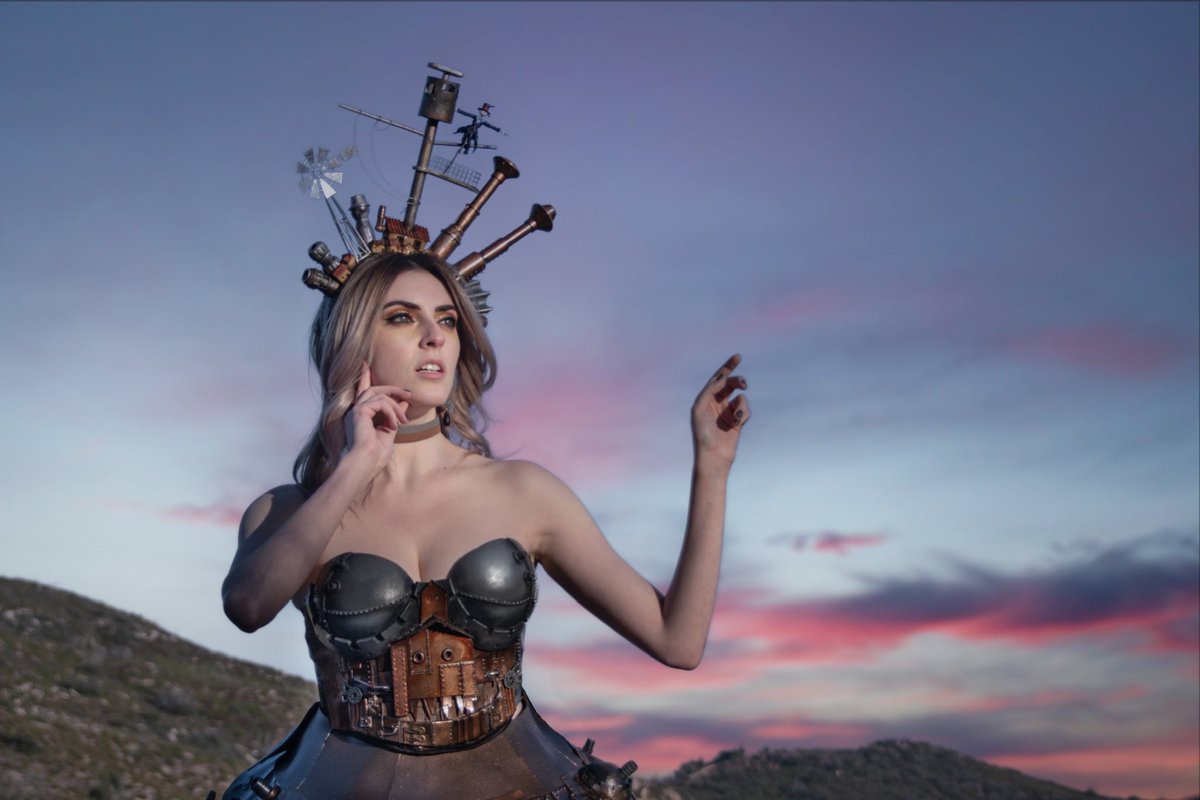 Michal Shafrir tweet media