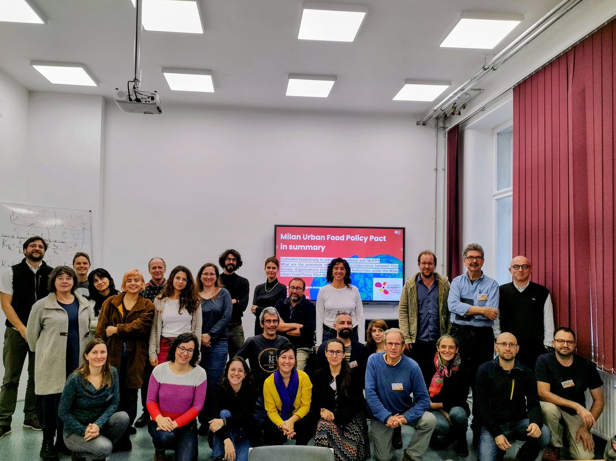 matteo_petitti's tweet photo. @M_Carrascosa_G and @GiuseppeSantis leading #workshop on mainstreaming biodiversity in #foodpolicy of @mufpp &amp; @LIVESEEDING #cities at @ECLLD's  forum in #Budapest 

#letsliberatediversity
#breedingabrightfuture
#biodiversity 
#sustainablediets 
#climatechange https://t.co/APc04gJv8q