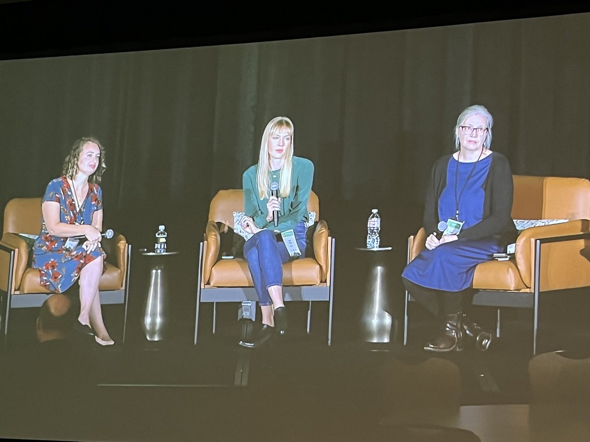 pralison's tweet photo. Excellent panel at #inss2022 on newsletter strategy. Thank you ⁦@irenemckisson⁩ ⁦@hthompson⁩ ⁦@kim_bode⁩ —I learned a lot from you. https://t.co/lV8NdRFAJp